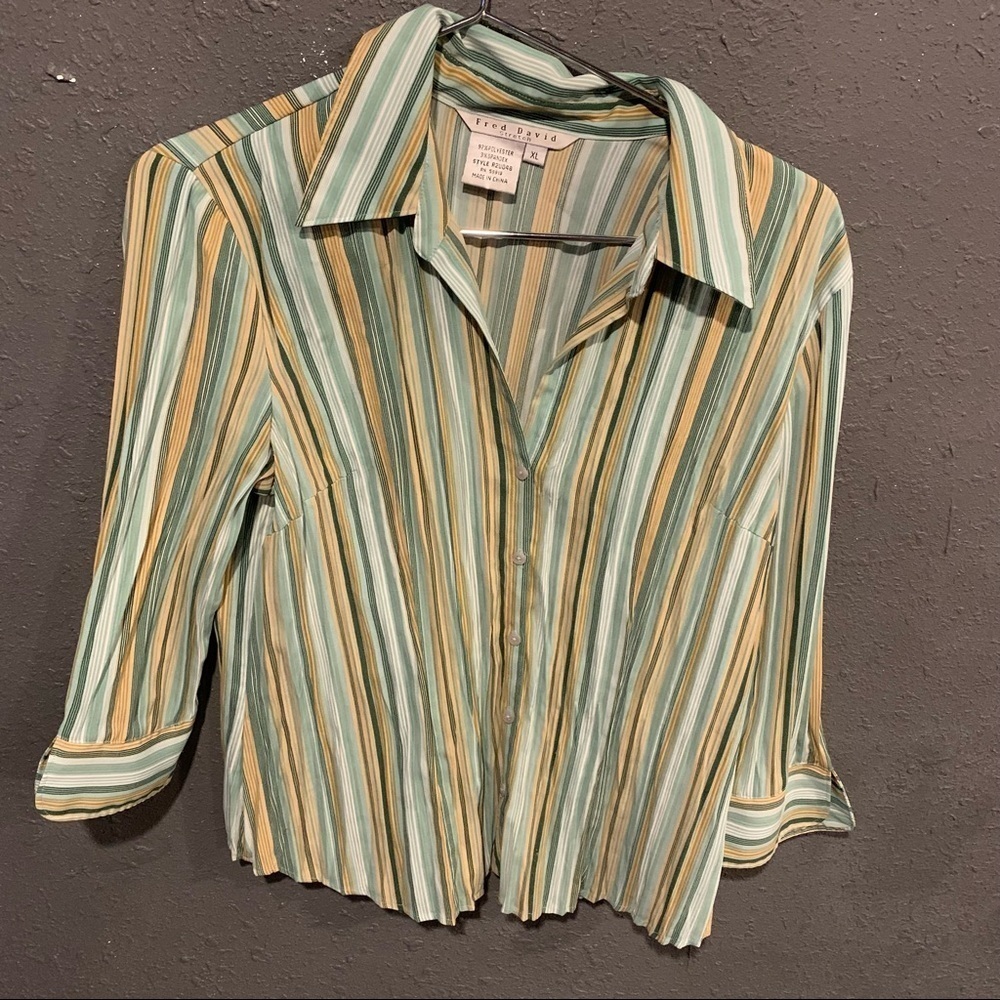 Women’s Fred David Button Down Shirt